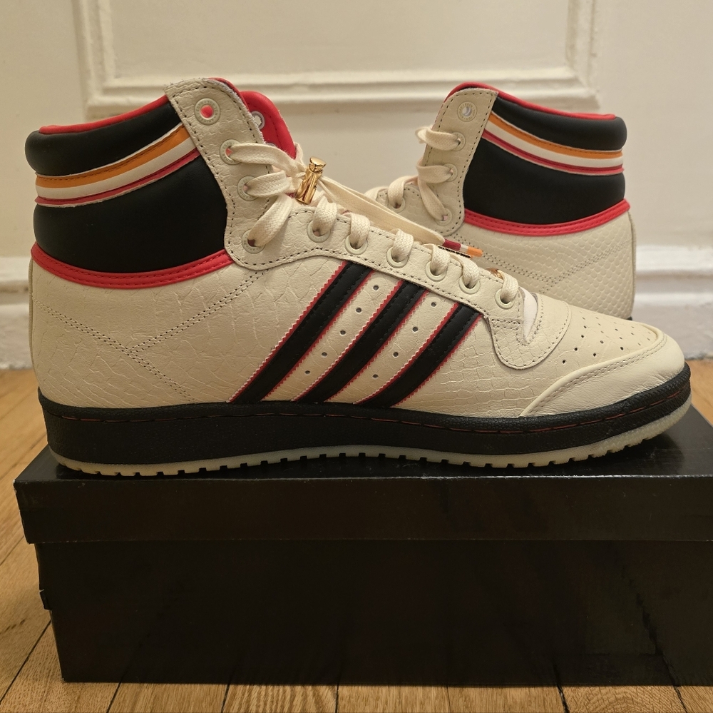 Adidas x ESPN Top Ten Hi Top sneaker in Beige/Black/Red Sz 13 - Picture 15 of 16